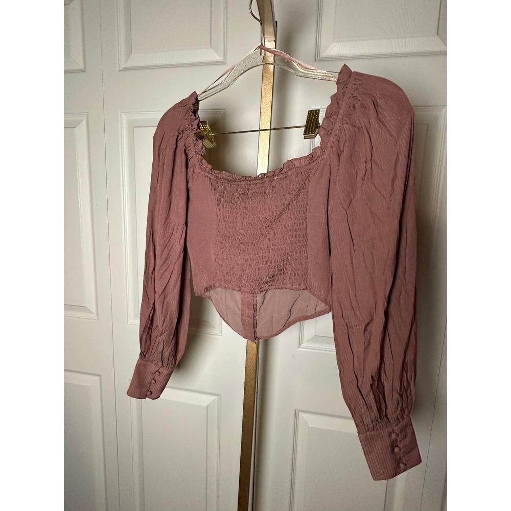 ASTR the Label Women's‎ XS Mauve Long Sleeve Smocked Ruffle Crop Top Blouse - Picture 2 of 7